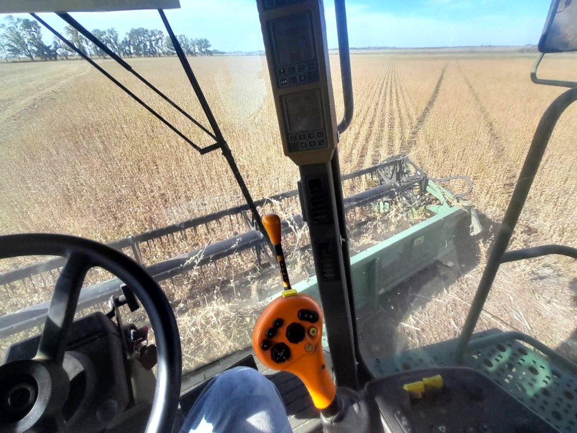 Cosechadora John Deere 9750, año 2008