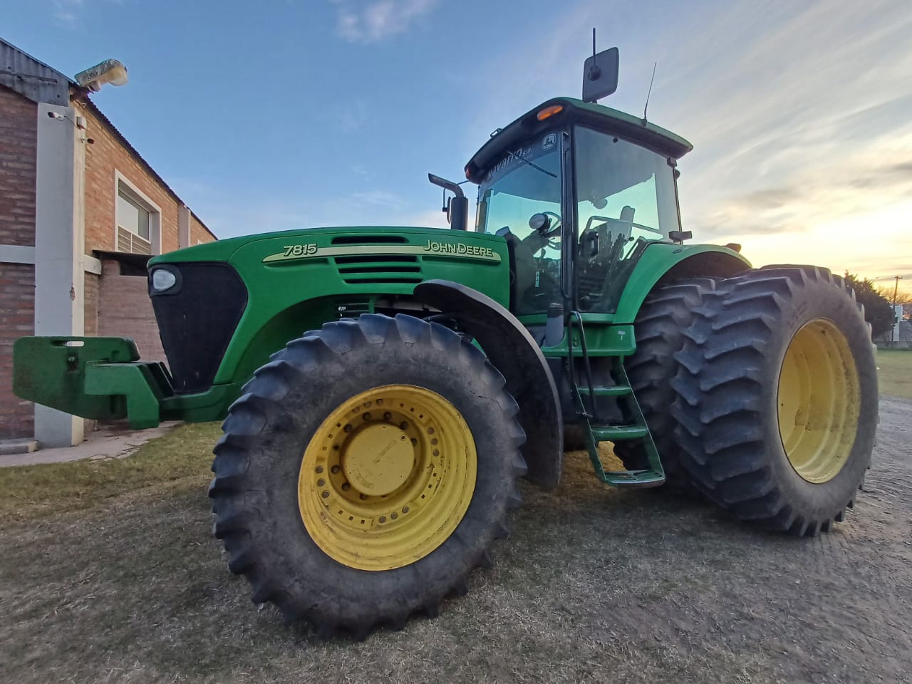 Tractor John Deere 7815, año 2010
