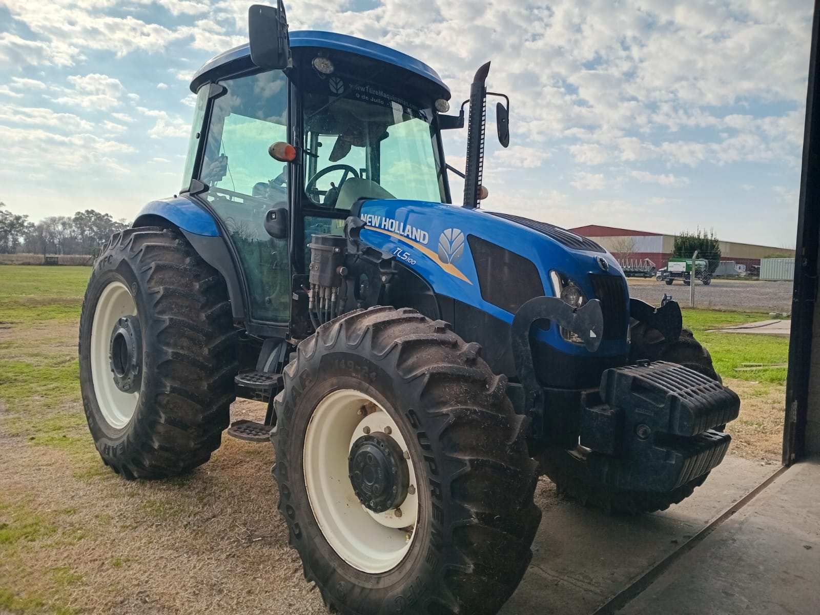 Tractor New Holland TL 5100, año 2020