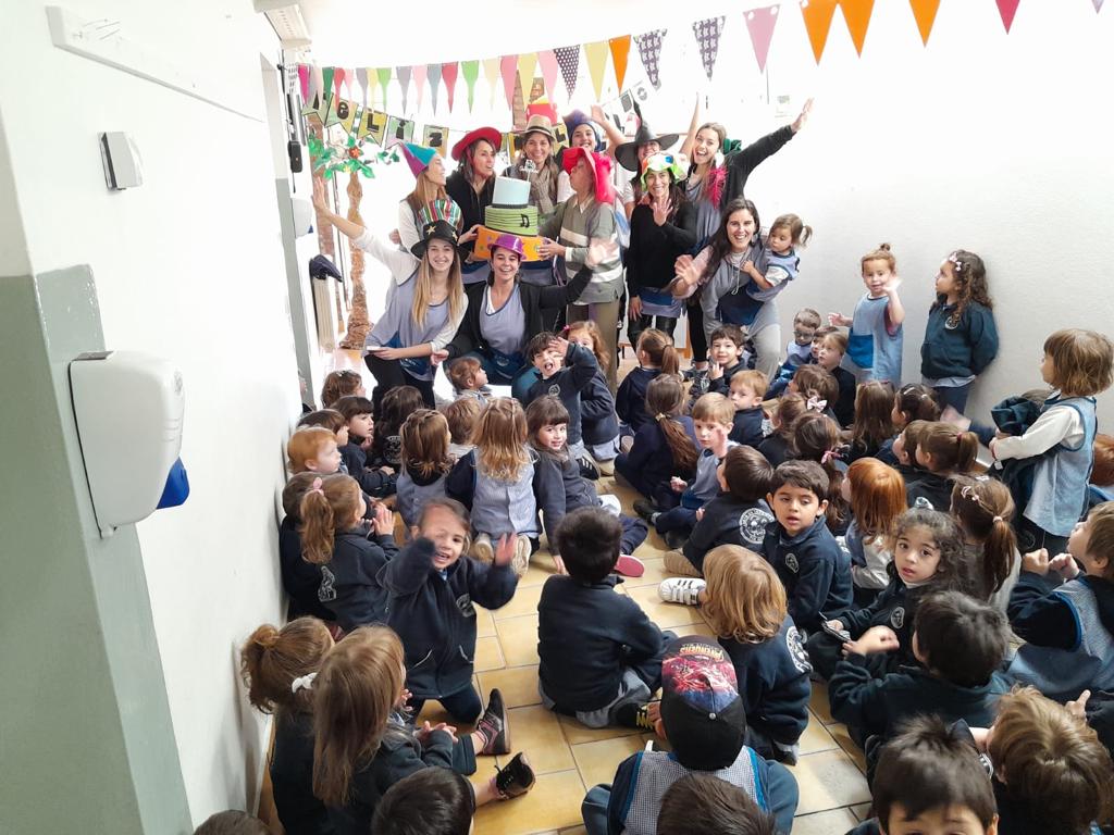 FELIZ CUMPLE JARDIN TIA GIMENA