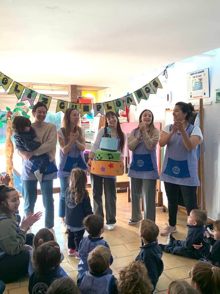FELIZ CUMPLE JARDIN TIA GIMENA